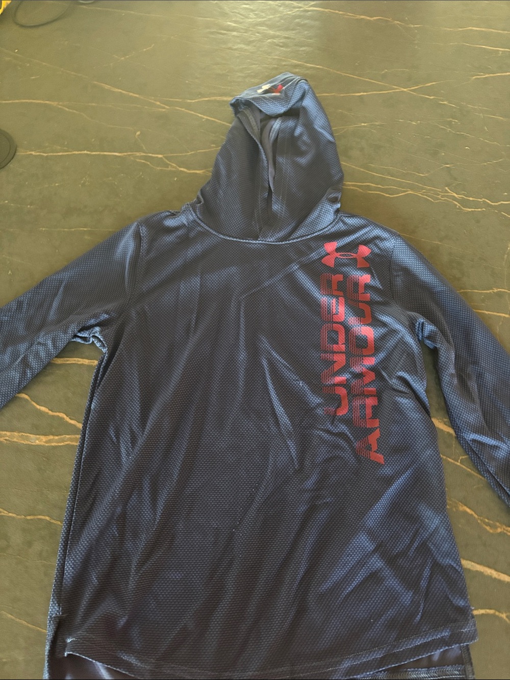 boys under armour long sleeve